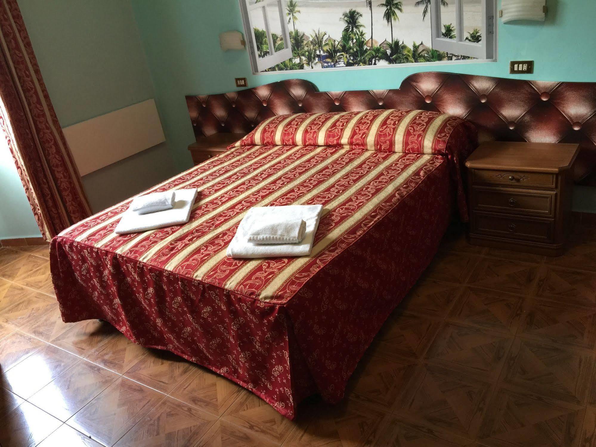 Hotel Gabriele Róma Kültér fotó